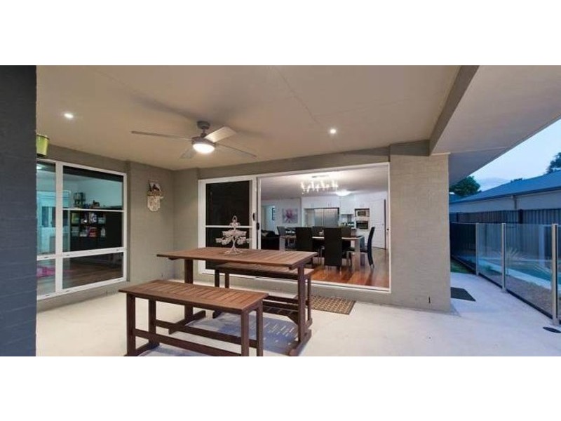 47 Westaway Crescent, Bellbowrie QLD 4070