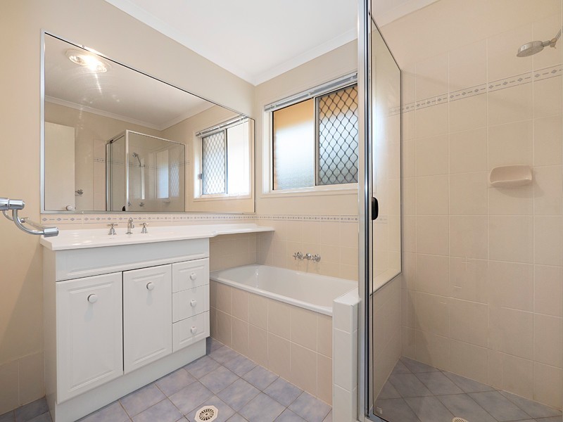 40 Sheldrake Place, Moggill QLD 4070