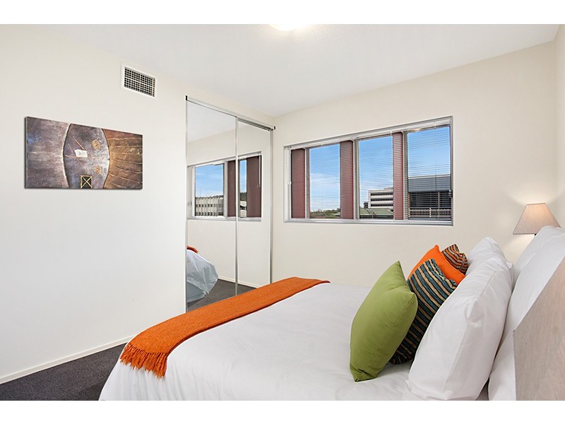42/27 Station Road, Indooroopilly QLD 4068