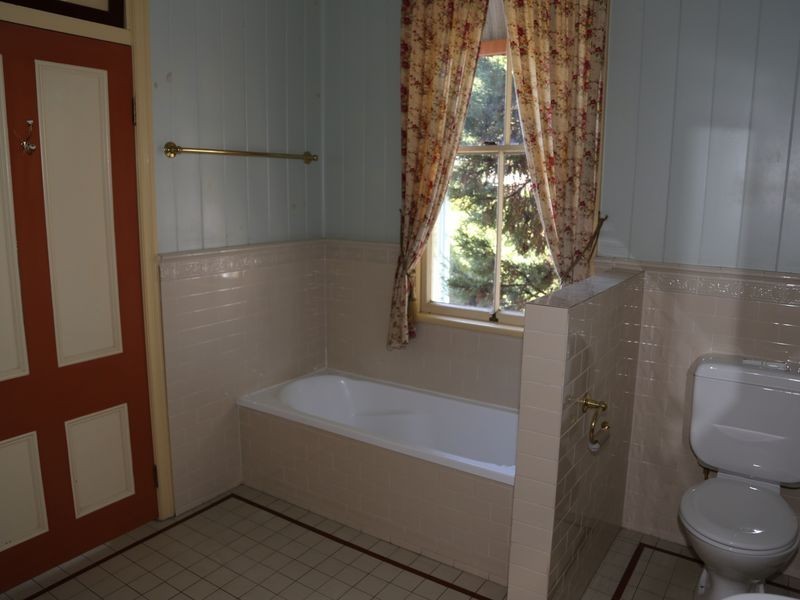 16A Eldridge Street, Toowong QLD 4066