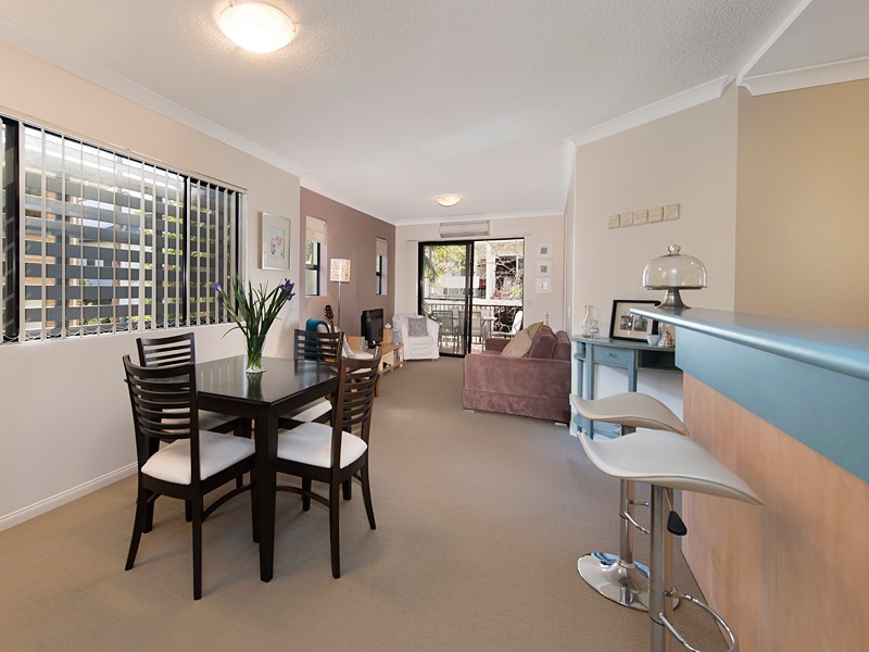 5/66 Depper Street, St Lucia QLD 4067