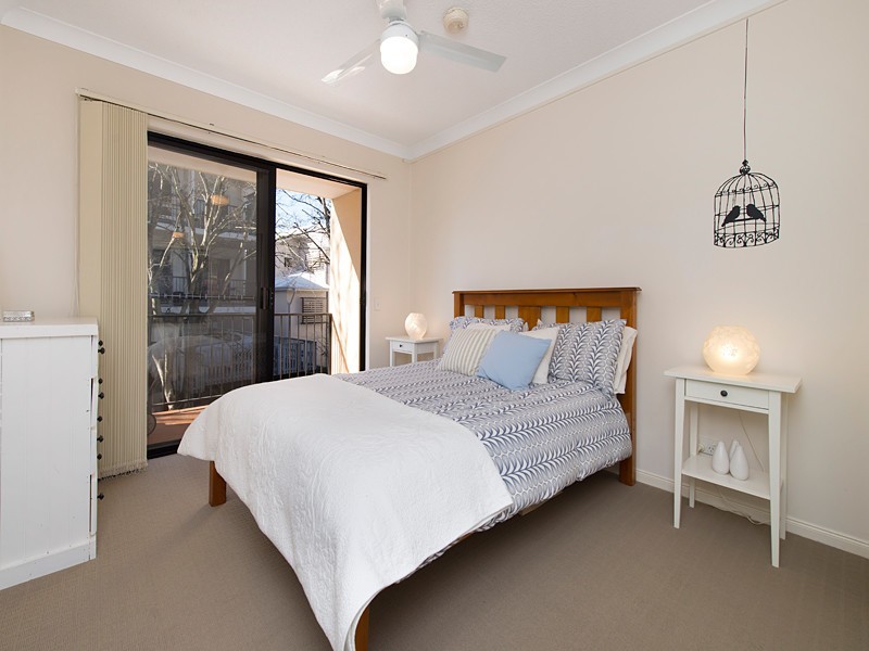 5/66 Depper Street, St Lucia QLD 4067