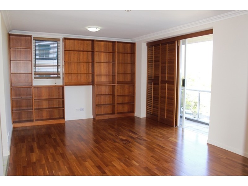 217/180 Swann Road, Taringa QLD 4068