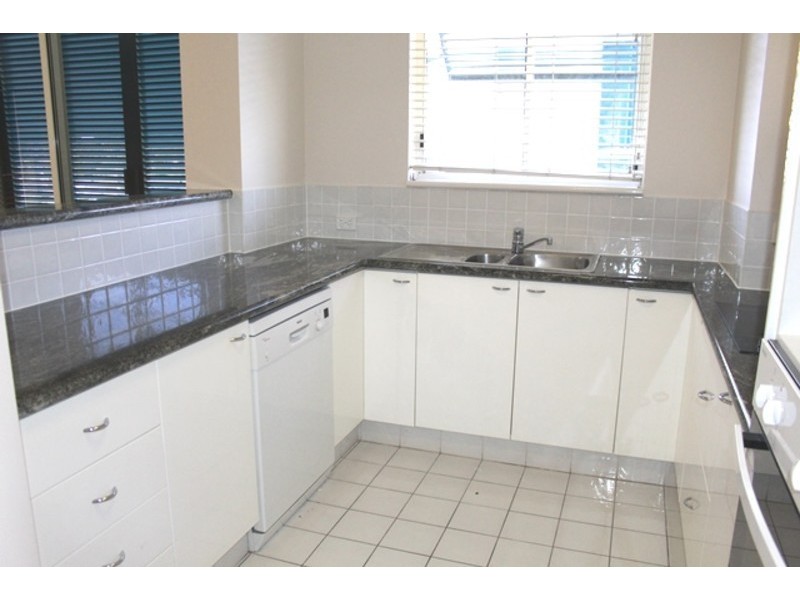 217/180 Swann Road, Taringa QLD 4068