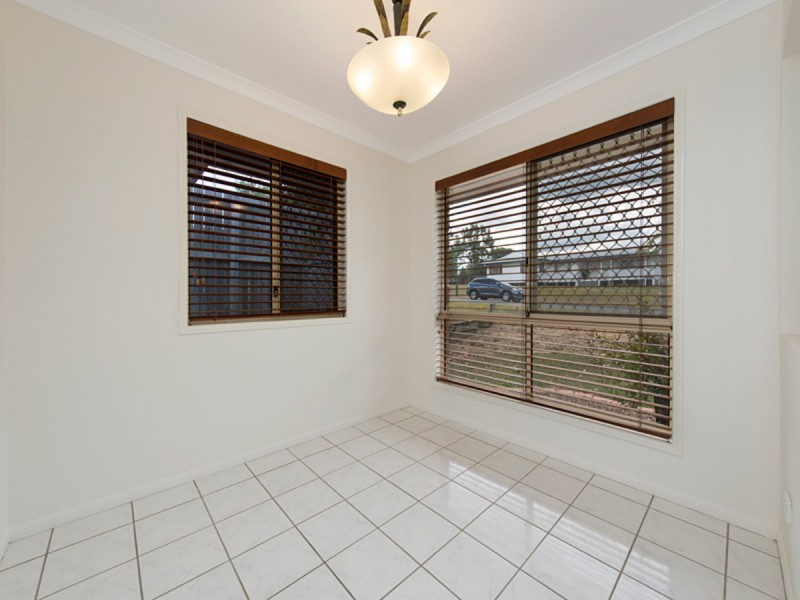 6 Cornuta Close, Bellbowrie QLD 4070