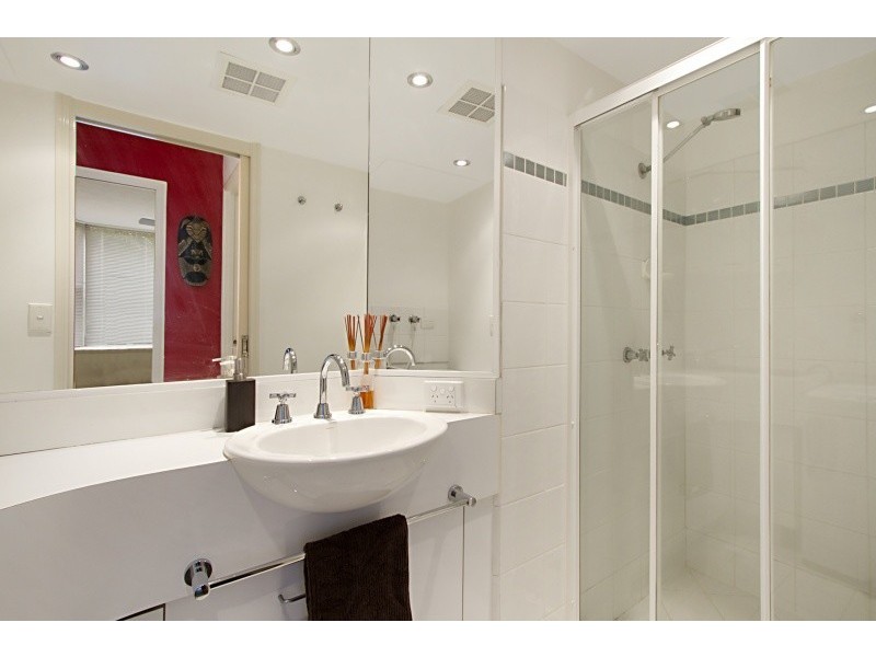 15/22 York Street, Indooroopilly QLD 4068