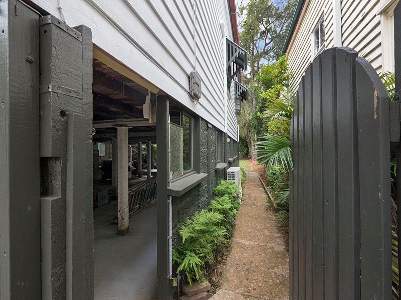 12 Soudan Street, Toowong QLD 4066