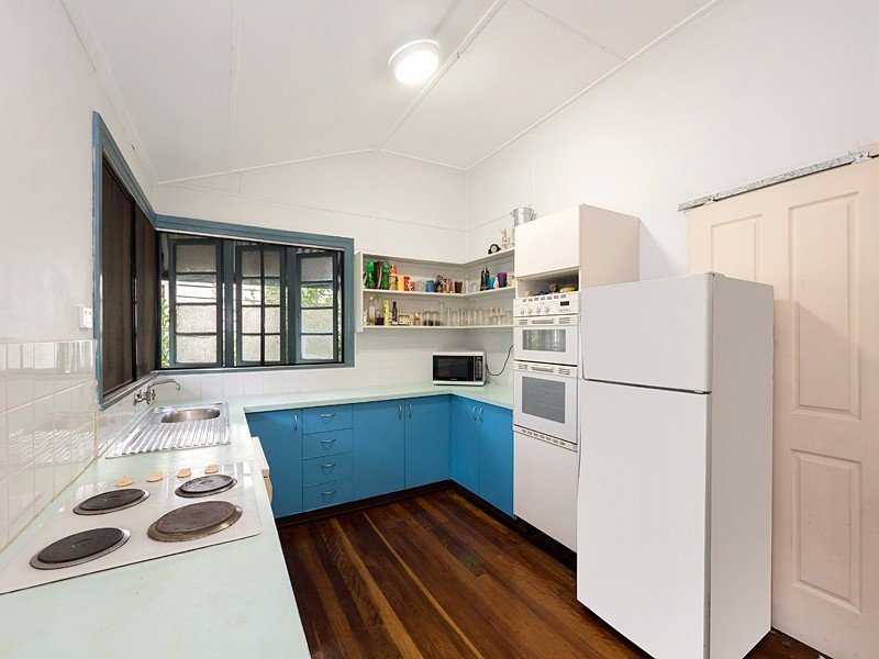 12 Soudan Street, Toowong QLD 4066