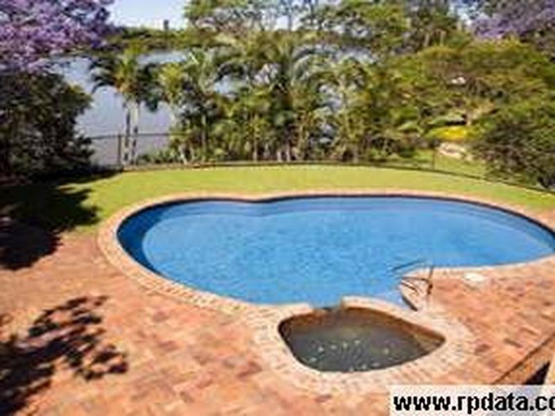 22/72 Sandford Street, St Lucia QLD 4067