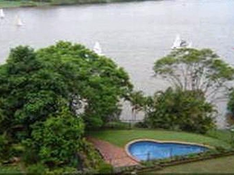 22/72 Sandford Street, St Lucia QLD 4067