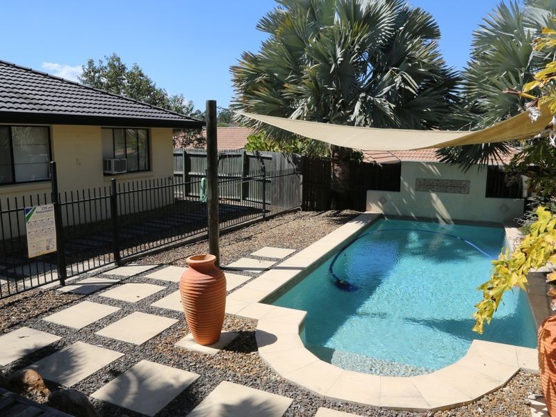 8 Jabiru Place, Bellbowrie QLD 4070
