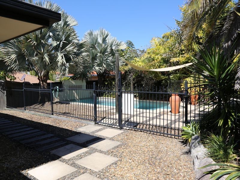 8 Jabiru Place, Bellbowrie QLD 4070