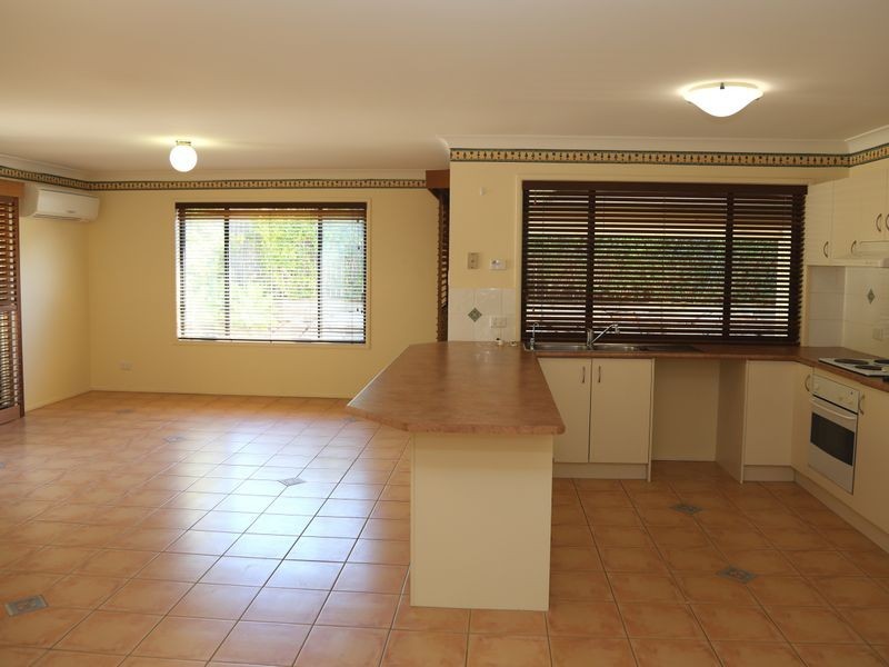 8 Jabiru Place, Bellbowrie QLD 4070