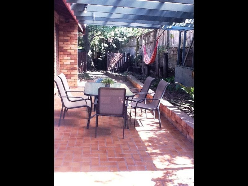 4 Pilin Place, Chapel Hill QLD 4069