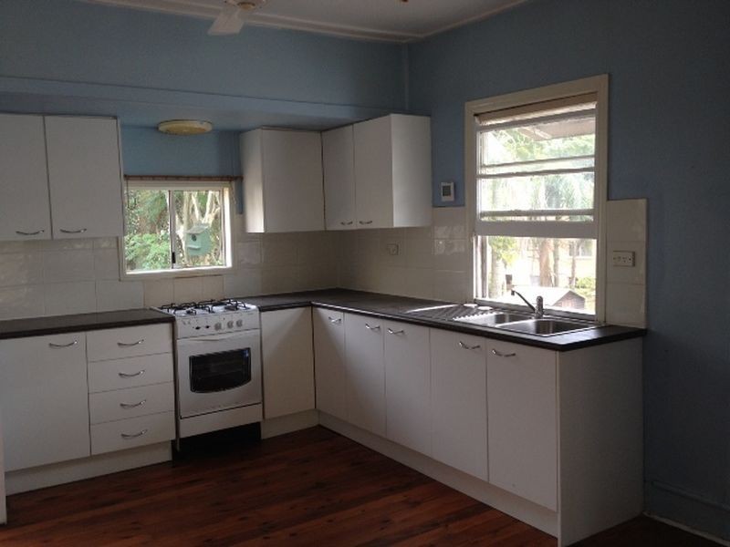 22 Alexandra Avenue, Taringa QLD 4068
