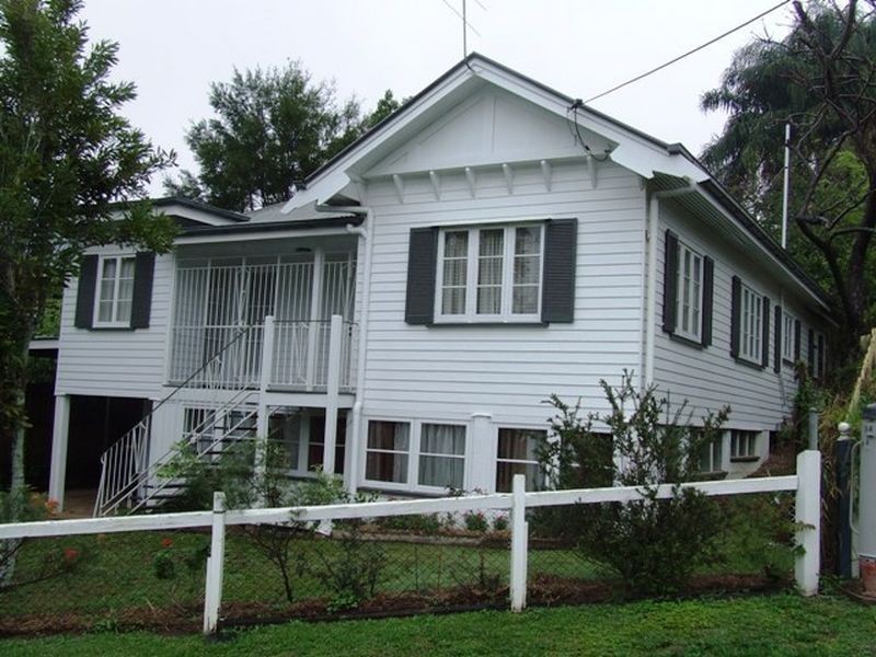 10 Payne Street, Indooroopilly QLD 4068