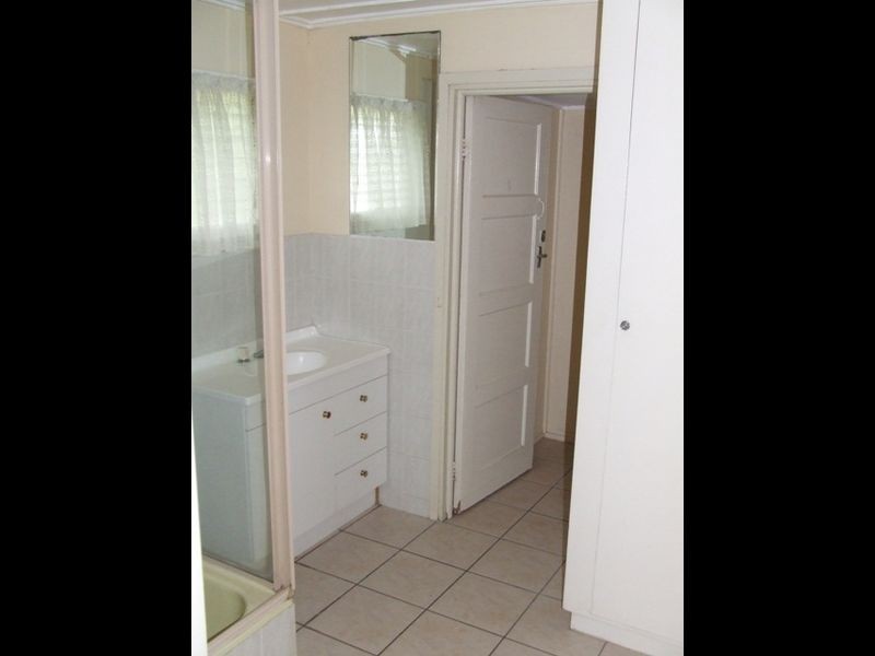 10 Payne Street, Indooroopilly QLD 4068