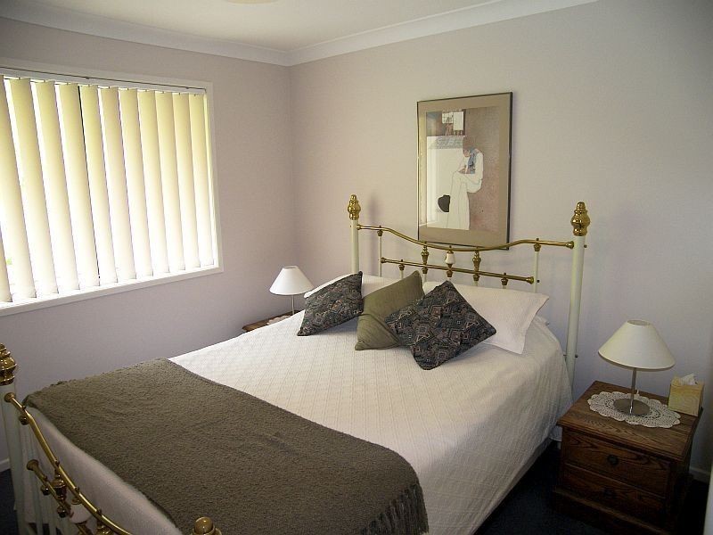 2 Arabilia Close, Chapel Hill QLD 4069