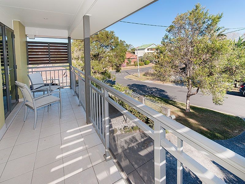 63 Broomfield Street, Taringa QLD 4068