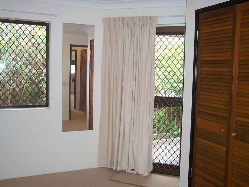 5/29 Sir Fred Schonell Drive, St Lucia QLD 4067