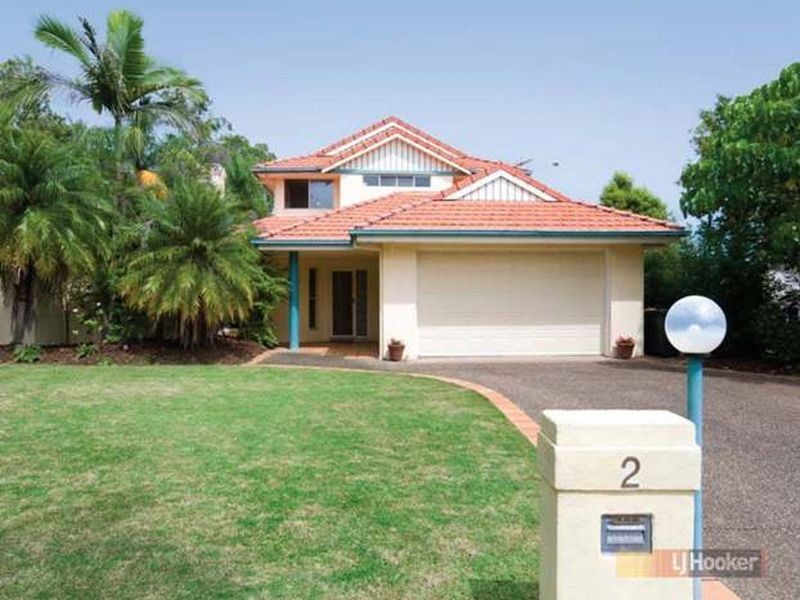 2 Candlebark Crescent, Chapel Hill QLD 4069