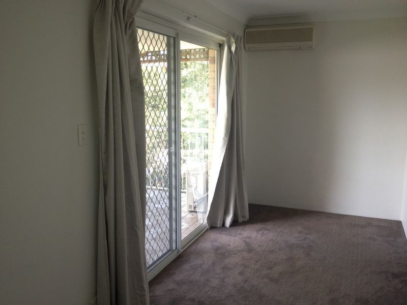 1/116 Sir Fred Schonell Drive, St Lucia QLD 4067