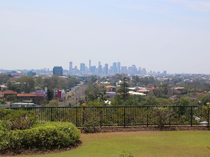 11A/32 Swann Road, Taringa QLD 4068
