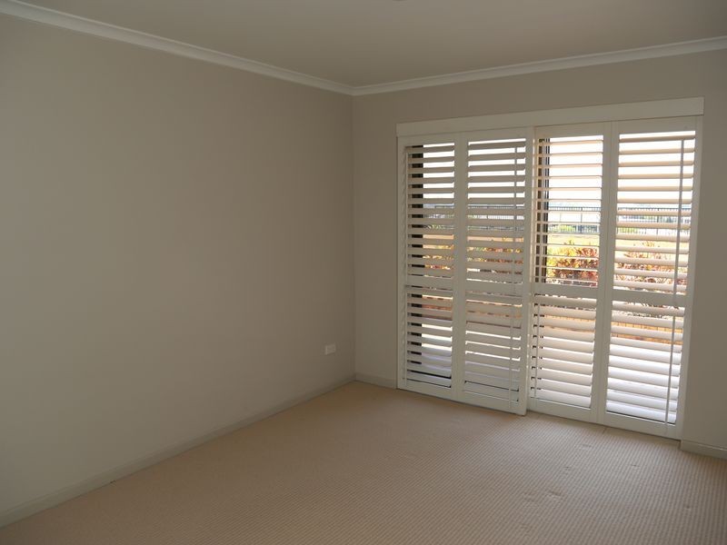 11A/32 Swann Road, Taringa QLD 4068