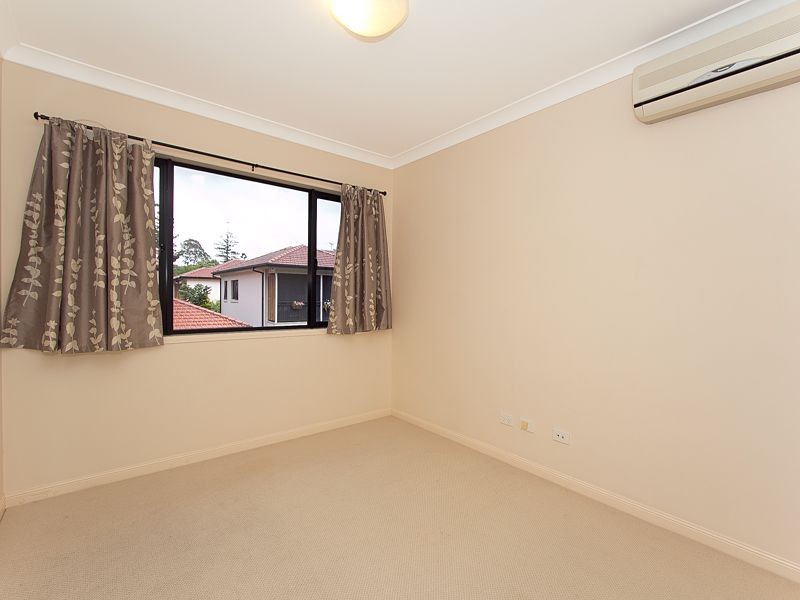 1/278 Indooroopilly Road, Indooroopilly QLD 4068