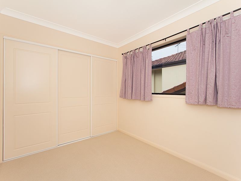 1/278 Indooroopilly Road, Indooroopilly QLD 4068