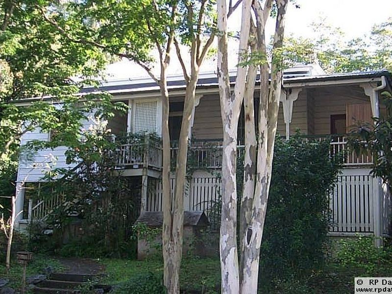 31 Jackson Street, Indooroopilly QLD 4068