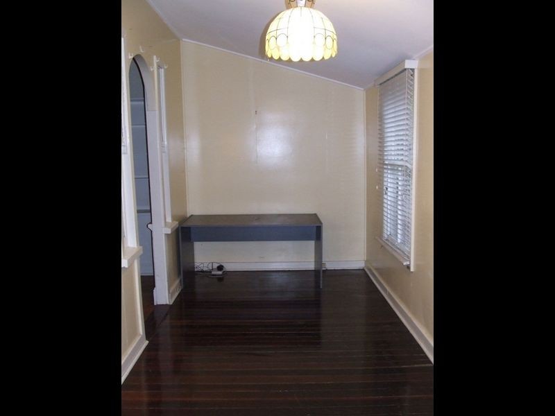 31 Jackson Street, Indooroopilly QLD 4068