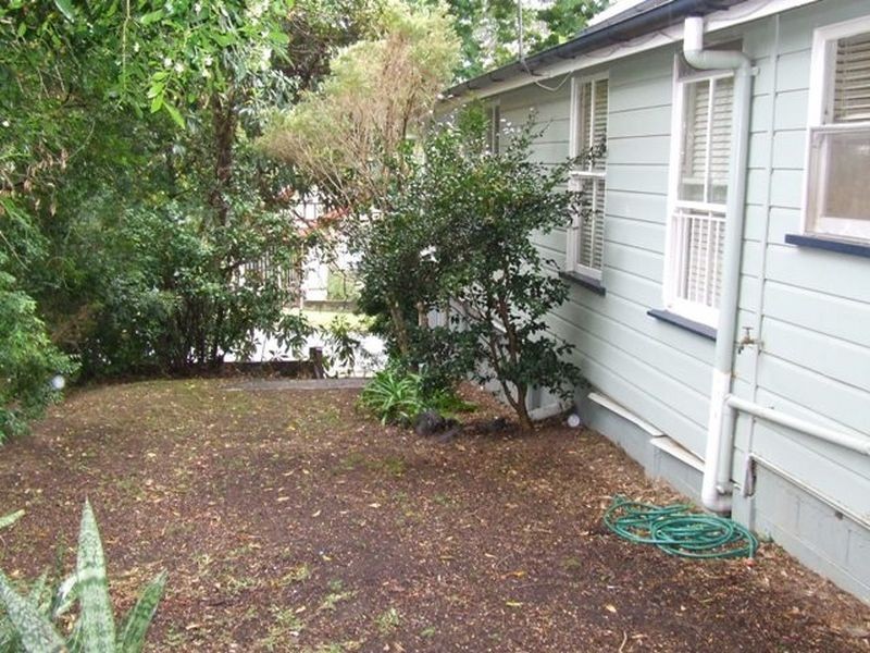 31 Jackson Street, Indooroopilly QLD 4068