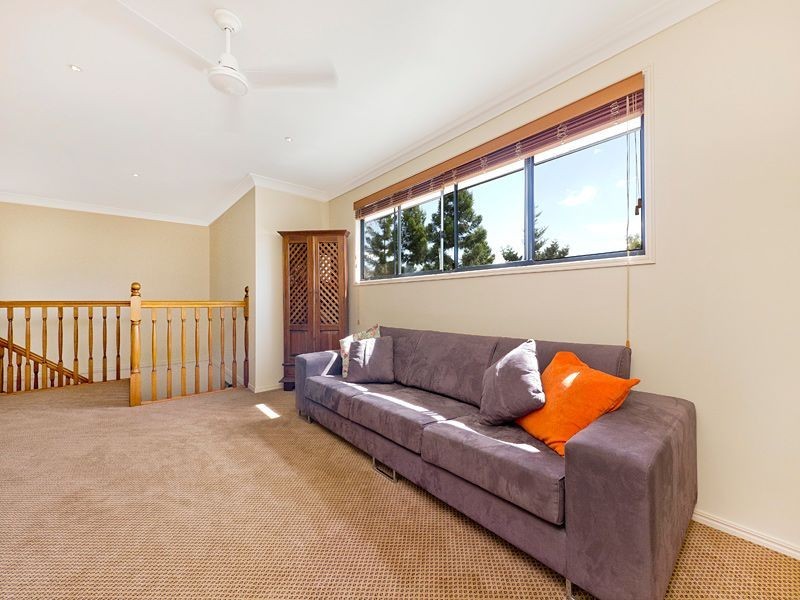 84 Beaufort Crescent, Moggill QLD 4070