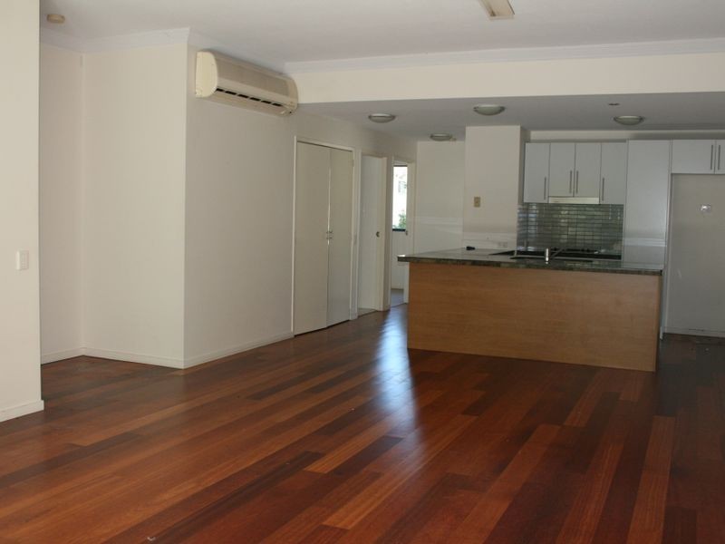 4/16 Cadell Street, Toowong QLD 4066