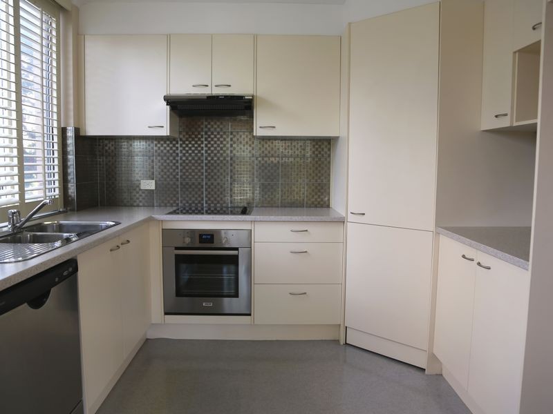 1/108 Macquarie Street, St Lucia QLD 4067