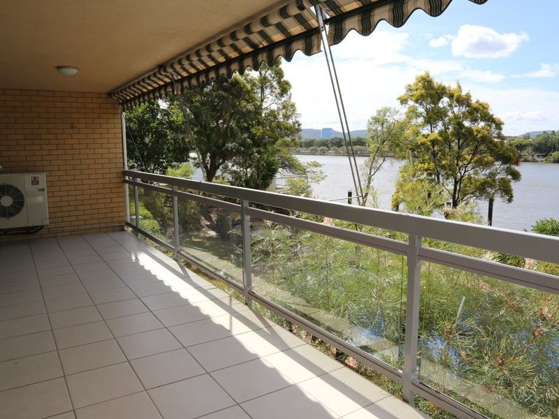 1/108 Macquarie Street, St Lucia QLD 4067
