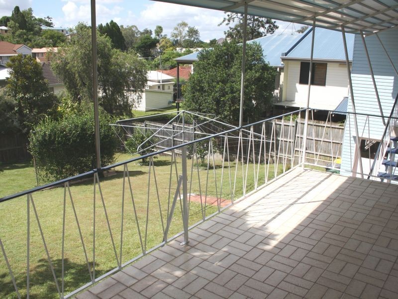 51 Stanley Street, Indooroopilly QLD 4068