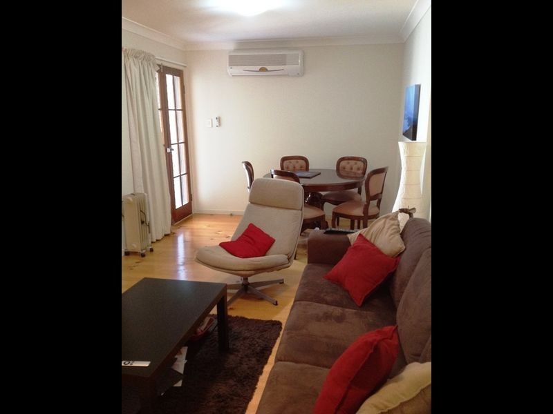 1/42 Ruskin Street, Taringa QLD 4068