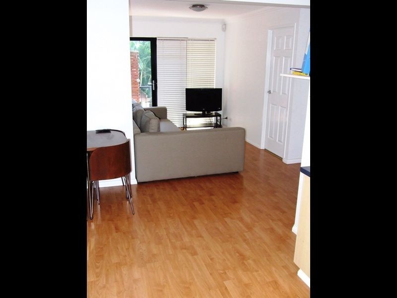 8/53 Princess Street, Taringa QLD 4068