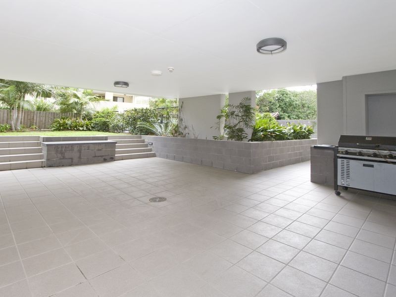 10/8 Belgrave Road, Indooroopilly QLD 4068