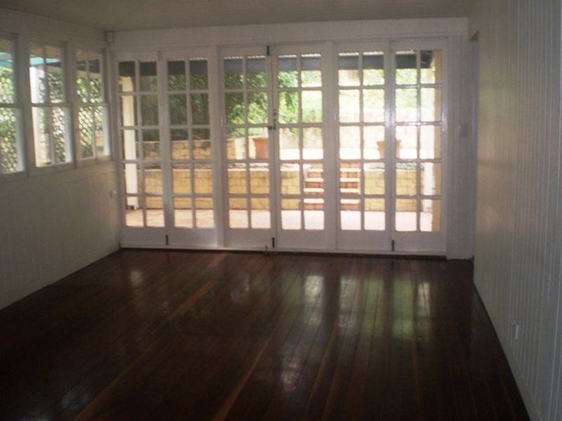 23 Ascog Terrace, Toowong QLD 4066