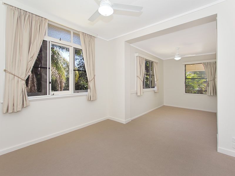 95 Bank Road, Graceville QLD 4075