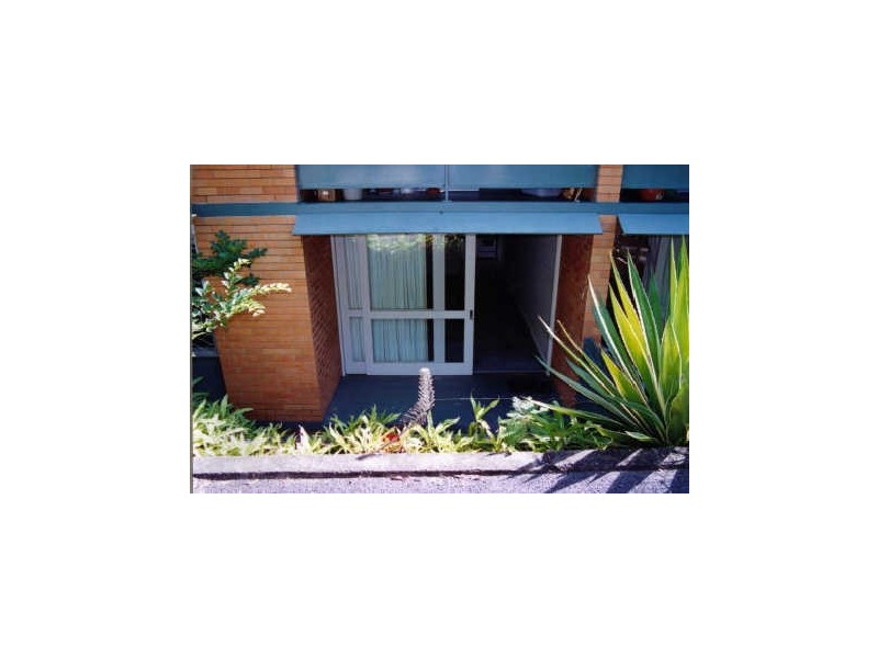 3/5 Sir Fred Schonell Drive, St Lucia QLD 4067