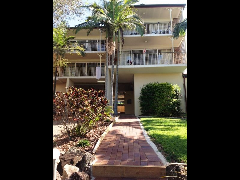 3/11 Sir Fred Schonell Drive, St Lucia QLD 4067