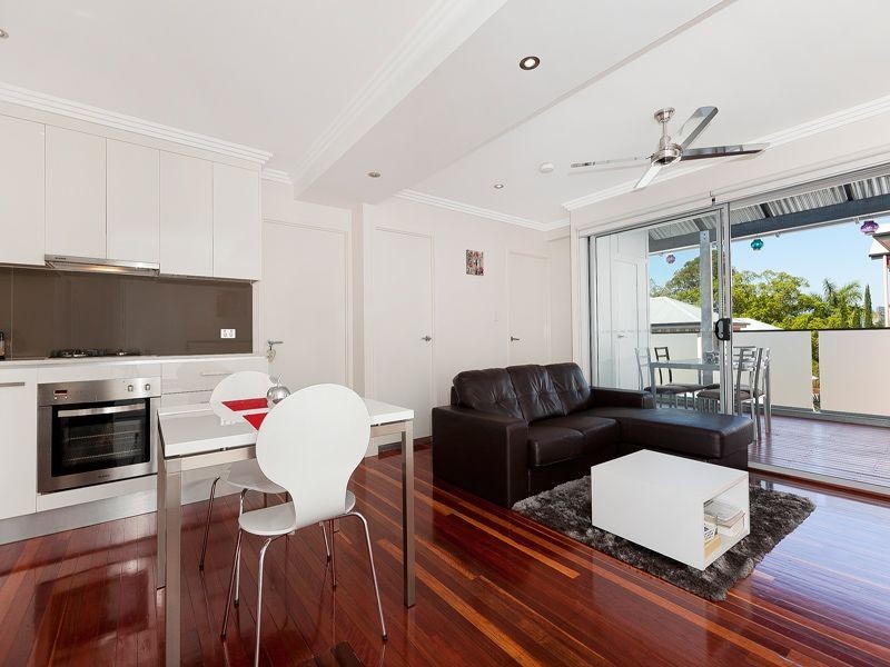 4/40 Macdonnell Street, Toowong QLD 4066