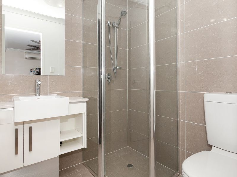 4/40 Macdonnell Street, Toowong QLD 4066