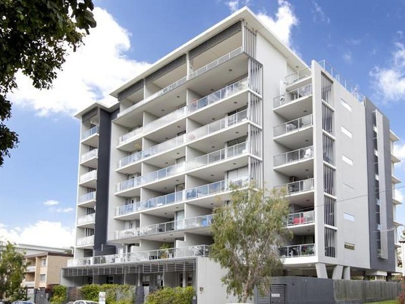 18/8 Belgrave Street, Indooroopilly QLD 4068