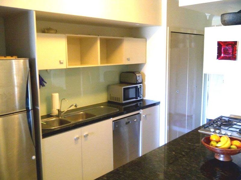 18/8 Belgrave Street, Indooroopilly QLD 4068