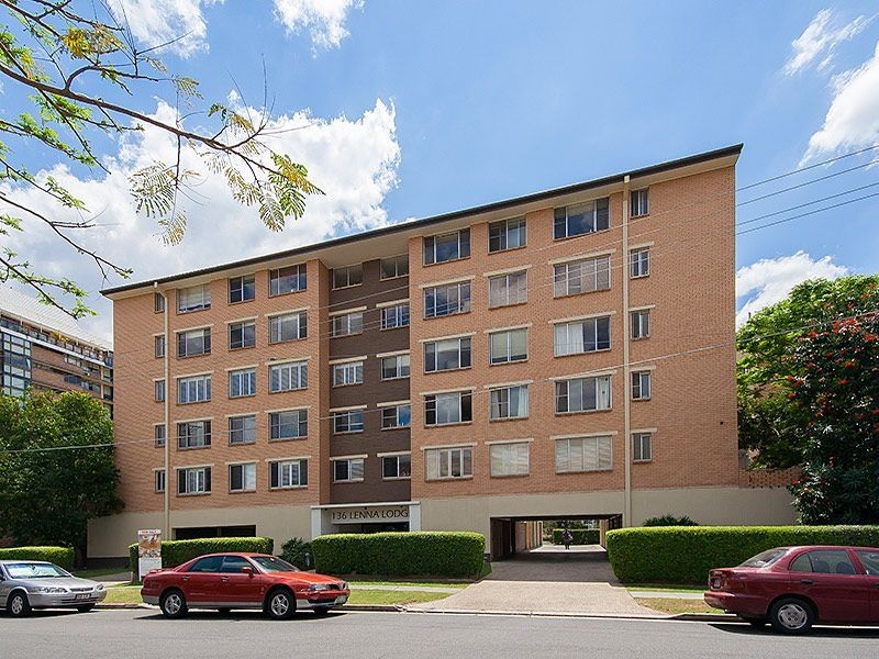 20/136 Macquarie Street, St Lucia QLD 4067